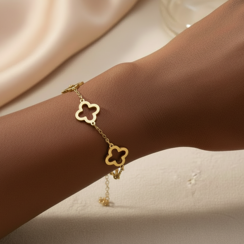 Clover Bracelet - Deep Ebony Skin Tone
