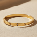 Clover Gold Bangle - Dark