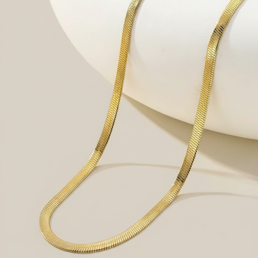 Gold Herringbone Chain on Necklace Mannequin